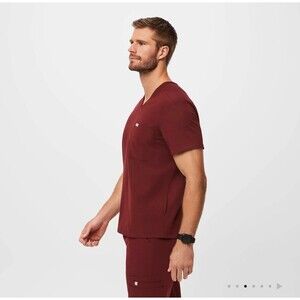 FIGS Chisec Three-Pocket Scrub Top Men’s Size XS